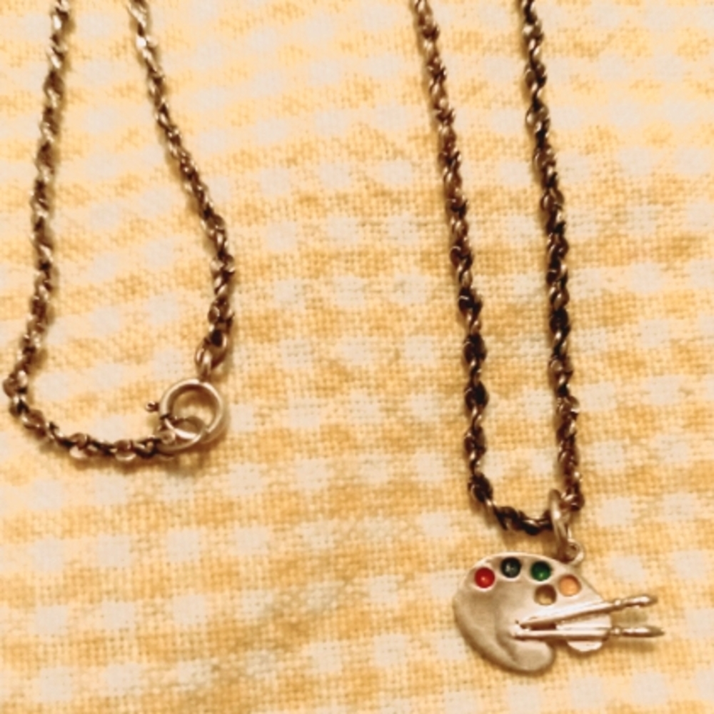 Silver Plated Painters Palette Necklace